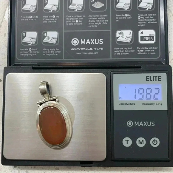 Sterling silver and carnelian pendant - Picture 3 of 5